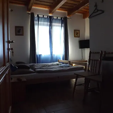 Napos Vendeghaz